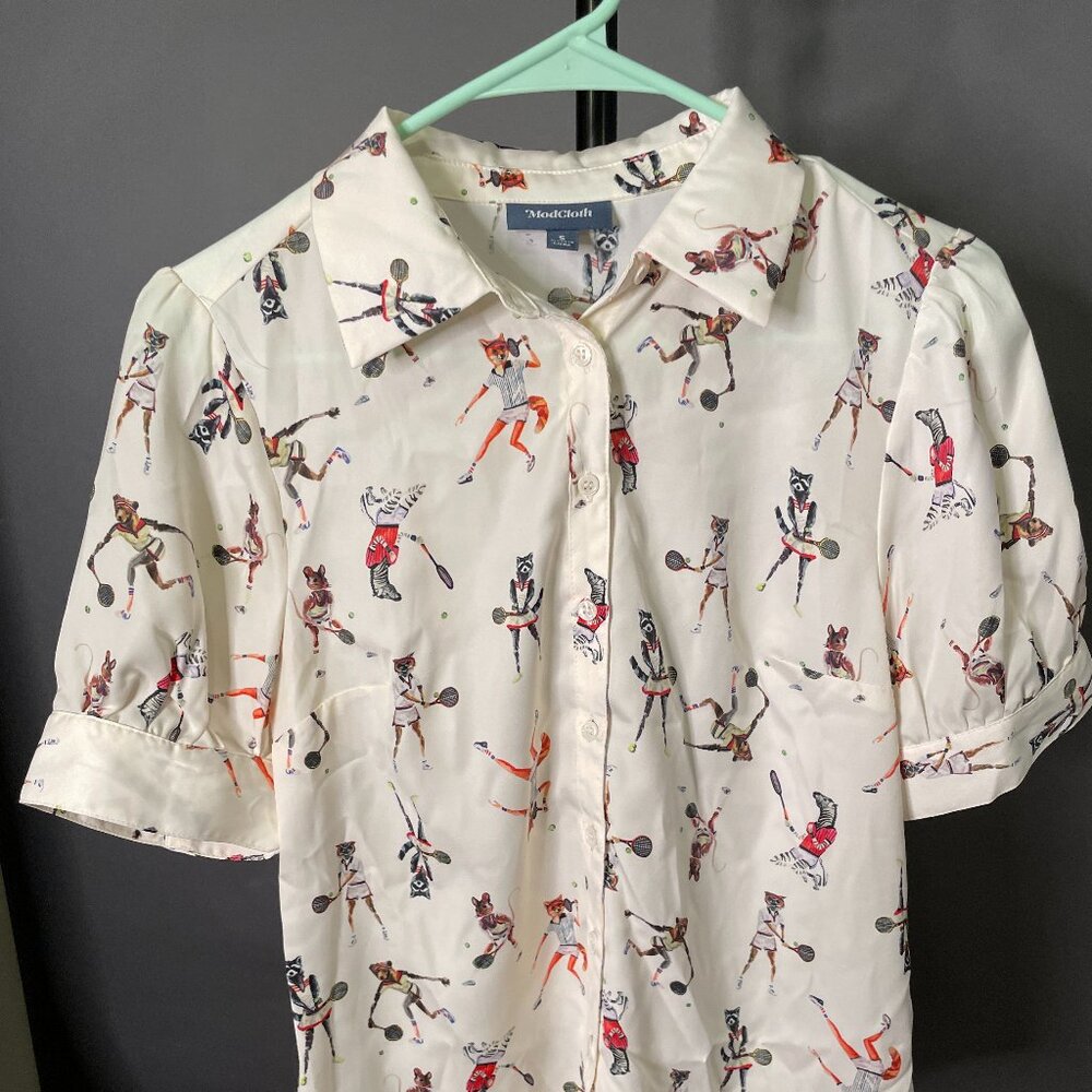ADORABLE BUTTON UP - SPORTY ANIMAL PRINT